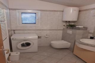 Apartments Marko- Superior Two Bedroom Apartment with Terrace and Sea View A4 2 - Okrug Donji - 4