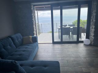 Splendid Holiday Home with Panoramic Sea Views Moscenicka Draga - Two Bedroom Holiday Home - Mošćenička Draga - 5