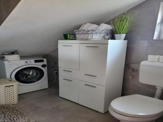 Elegant Trogir Apartment with Garden Terrace - Two Bedroom Apartment - Trogir - 3