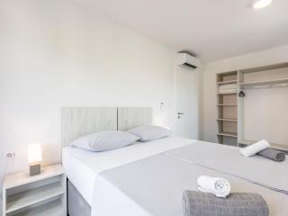 Villa Bonce - Five Bedroom Villa with Private Swimming Pool - Kaštela (Castelli) - 1