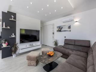 Scenic Kastel Luksic Apartments - Two Bedroom Apartment - Kaštela - 7