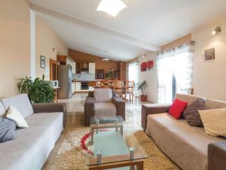 Mediterranean Stylish Villa with Pool in Kastel Stari - Six Bedroom Villa with Pool - Kaštela - 9