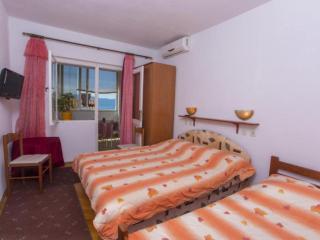 Triple Room with Private Balcony - Brist - 5