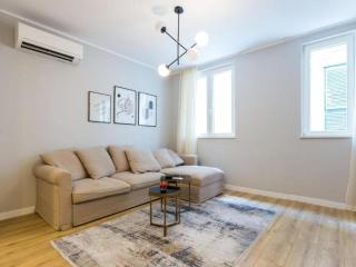 Cultural Haven Central Two Bedroom Apartment - Zadar - 9