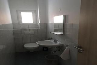 Apartman Daniela - Two Bedroom Apartment with Terrace and Sea View - Banjol - 2