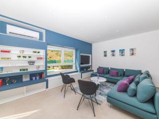 Scenic Elegant Trogir Villa with Pool - Five Bedroom Villa - 9