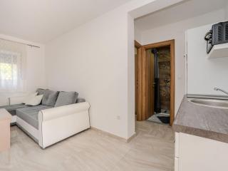 Guest Gouse Stipanovi Dvori - One Bedroom Apartment 1 - Benkovac - 8