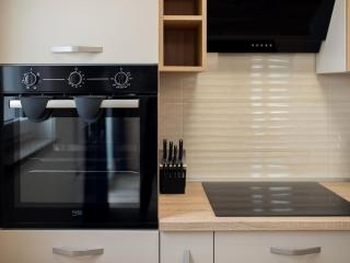 Holiday Home Milutin 1 - Four Bedroom Holiday Home with Private Pool - Vrsi - 4