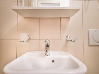 Apartments Gracin - Studio Apartment with Terrace A4 - 2