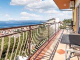 Three Bedroom Apartment with Balcony and Sea View - Crikvenica - 1