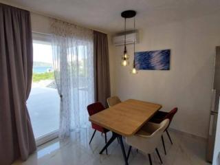 Villa Tamaris - Two Bedroom Holiday Home with Terrace and Swimming pool - Drvenik Mali - 7