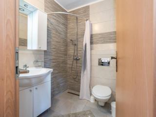 Apartments Robi & Kristina - One Bedroom Apartment with Sea View A4 - Benkovac - 2