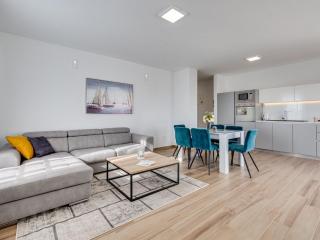 Exclusive Vodice Apartments - Penthouse Apartment with Balcony A6 - Vodice - 0