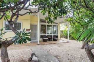 Oceanfront Stay w/ AC, BBQ, Washer/Dryer & Kitchen - Ewa Beach - 8
