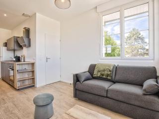 Appartement lumineux avec 2 balcons à 600m de la plage - FR-1-788-78 - Merville-Franceville-Plage - 9