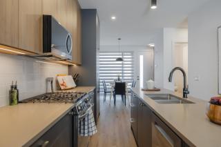 Fenced Yard, Free Parking, 2 King Beds with AC - 8