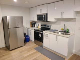 Spacious 2 Bedroom Suite in Gorman, Edmonton, Canada - Edmonton - 0