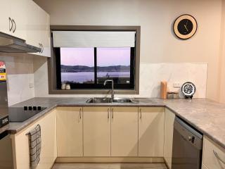 Sunny Vista Bliss - Sandy Bay - 3