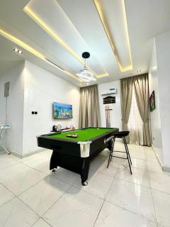 LAKESIDE BLISS villa - Ikota - 3