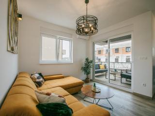 Spacious Luxury Trogir Apartments - Comfort Two Bedroom Apartment - Trogir - 9