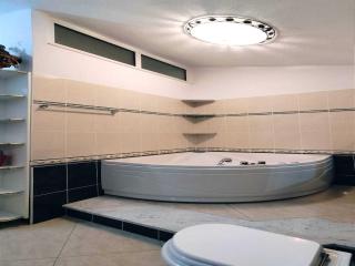 Kastel Stafilic Comfortable Apartments - Three Bedroom Apartment with Terrace - 4