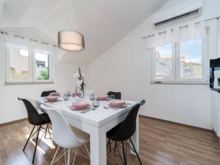 Villa S - Five Bedroom Villa with Private Pool - Vodice - 5