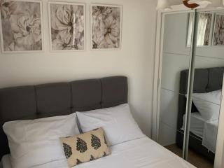 Apartments J&M 2 - One Bedroom Apartment with Terrace - Rogoznica (Rogosnizza) - 1