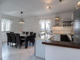 Villa S - Five Bedroom Villa with Private Pool - Vodice - 3
