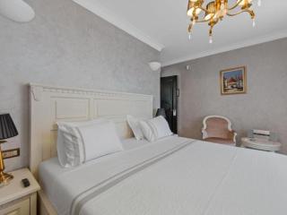 Villa Carolus in Vodice - Five Bedroom Villa with Terrace and Swimming pool - Vodice - 5