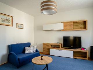 Modern Apartment Near Trogir Beach with Sea View Terrace and Lounge Area - Two Bedroom Apartment - Trogir - 8