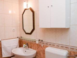 Spacious and Tranquil Apartments with Shared Pool - Two Bedroom Apartment with Shared Pool - Hvar - 1