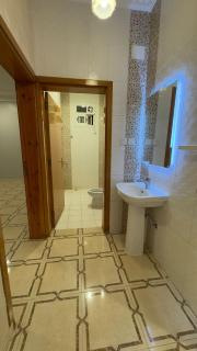 شقة فاخرة ومستقلة للإيجار - Abha - 1