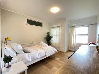 Beachfront Paradise - Glenbrook - 7
