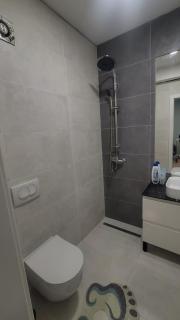 Kados' Apartments - - 1