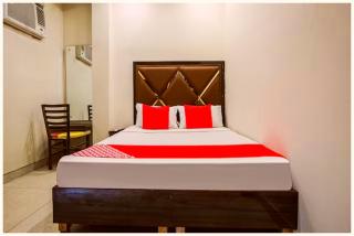 HOTEL SHREE SHIVKRISHNA DHAM PALACE Near Shri Mahakaleshwar Jyotirlinga Temple - Fully Air Hotel - Ujjain - 2