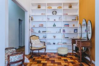 Amplo Apartamento - 3 Quartos - 1 min da praia - 6