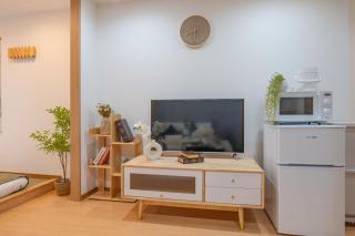 Shin Okubo five minutes, brand new mansion, Kabukicho walk - Tokyo - 4