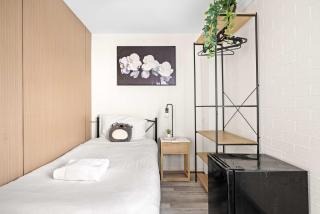Smart Stay with Convenience - Private Single Room in Liverpool - Shared Bathroom - Liverpool - 9