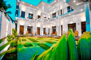 Oval Bay Resort - Pottuvil - 7