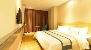 City Comfort Inn Zhuhai Qinglv Middle Road Riyuebei Grand Theater - Zhuhai - 2