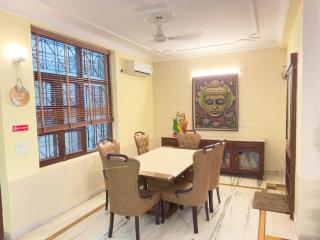 Atreya Boutique Cottage Serene Villa Near Ram Jhula - Rishīkesh - 1