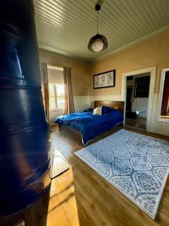 Vahtitupa Tuurin asemalla , Omakotitalo lähellä Veljekset Keskistä - 6