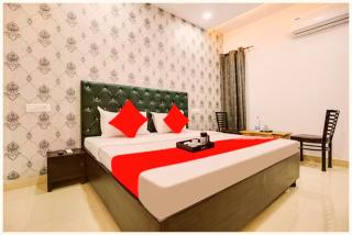 HOTEL KALINDI DHAM STAY Near Shri Mahakaleshwar Jyotirlinga Temple - Fully Air Conditioning Hotel - Ujjain - 0