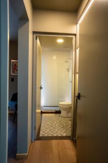 Beautiful PH with Private Jacuzzi - 1