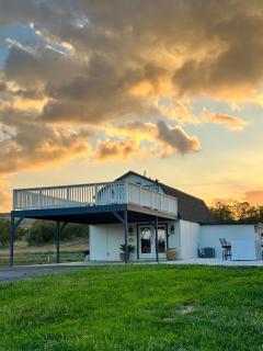 Modern Country Barndominium - Anza - 0
