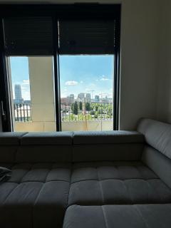 Amazing 2BR &1LR Apartment Very Central - Nivy - 2