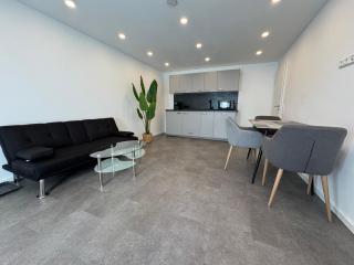 W&P Living Wohnung mit Ausblick - Parkplatz - Biberbach - 0