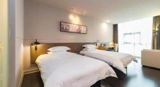Jinjiang Inn Select Yancheng Oufeng Hua Street Julong Lake - Yancheng - 1
