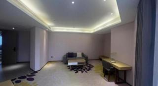 Xana Hotelle Shenyang Zhongshan Plaza the Affiliated First Hospital of China Medical University - Shenyang - 3