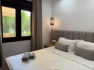 Mina's House Beachfront Apartments - Nikiti - 9